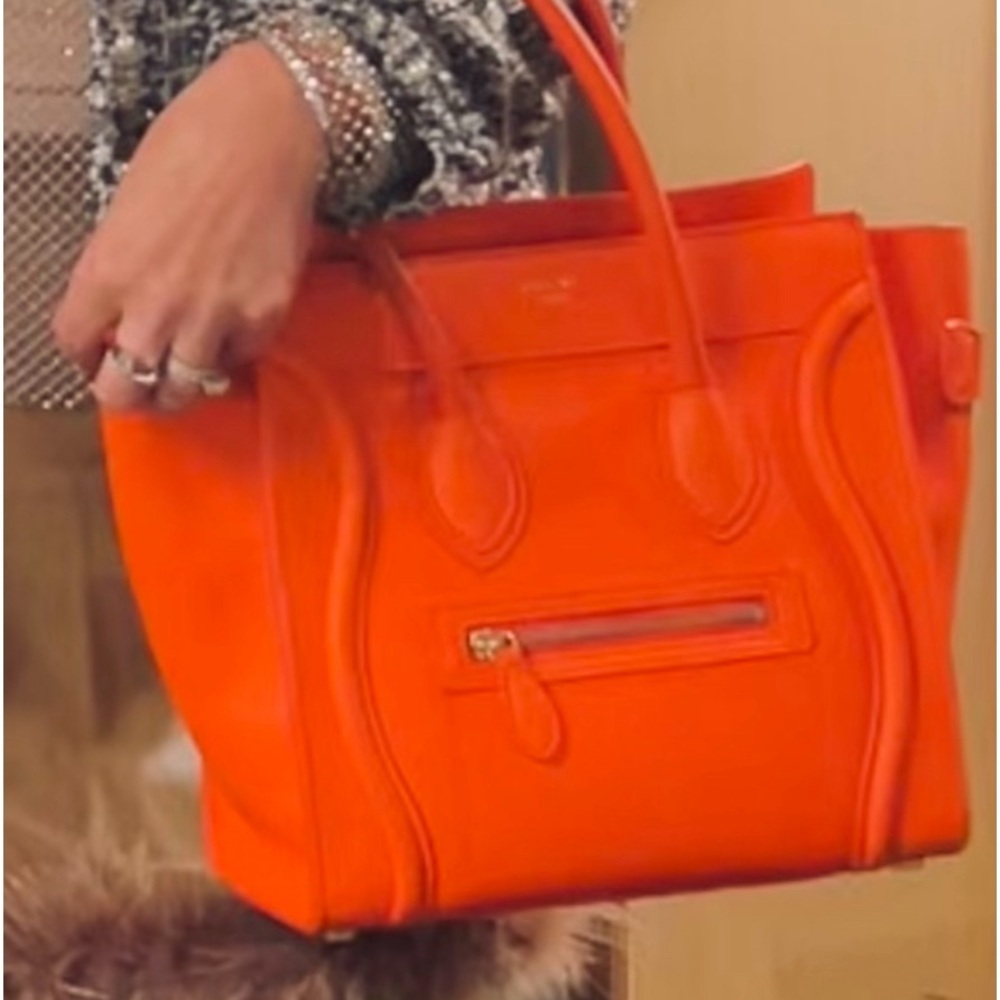 🔥❤️CELINE MICRO LUGGAGE HANDBAG IN DRUMMED CALFSKIN. ABSOLUTELY GORGEOUS RARE - Picture 14 of 16